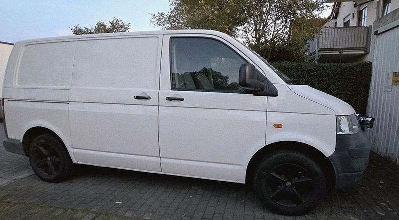 Weiß Gebraucht 2006 VW Transporter Van | 4.500 € - Bild 1/4