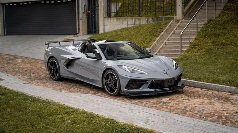 Grau Gebraucht 2024 Corvette C8 Cabrio | 79.900 € (Superpreis) - Bild 1/4