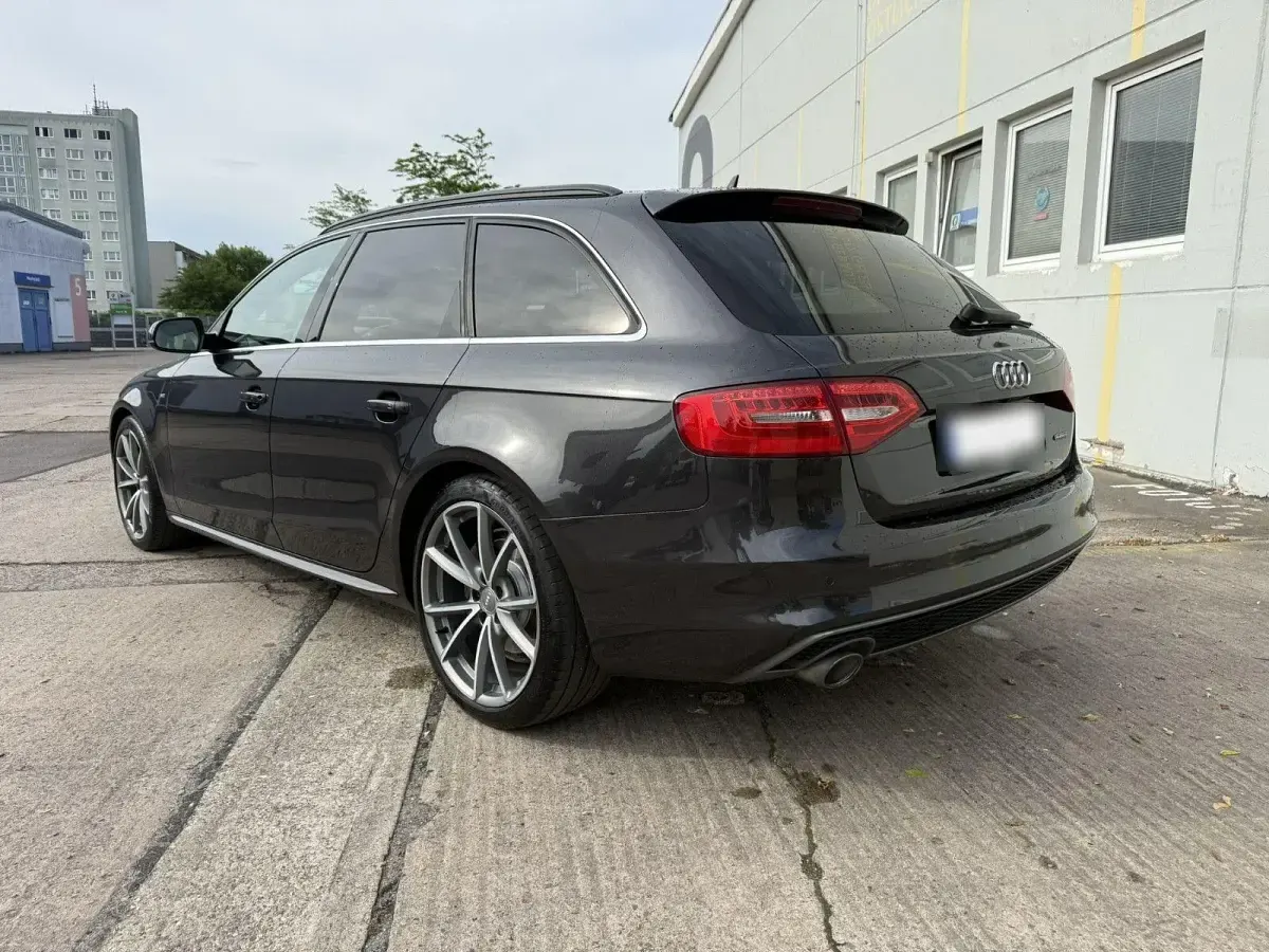 Gebraucht Audi A4 S-Line 245 PS (180 kW) 2015 Schwarz Kombi