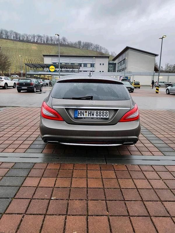 Gebraucht Mercedes CLS250 204 PS (150 kW) 2013 Weiß Limousine