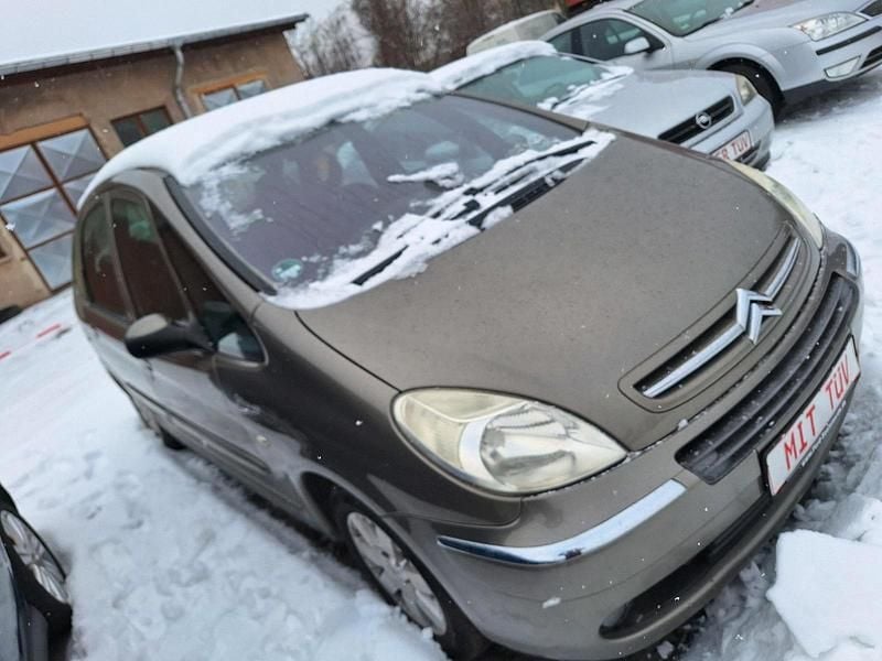 Andere farben Gebraucht 2008 Citroën Xsara Picasso Van / Kleinbus | 1.400 € (Fairer Preis) - Bild 1/4
