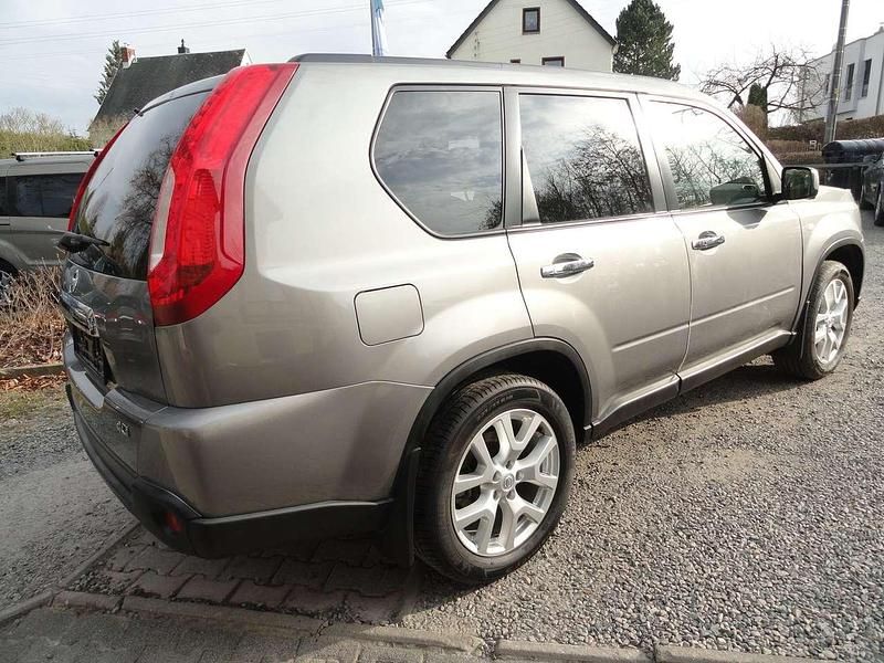 Gebraucht Nissan X-Trail 150 PS (110 kW) 2014 Grau SUV