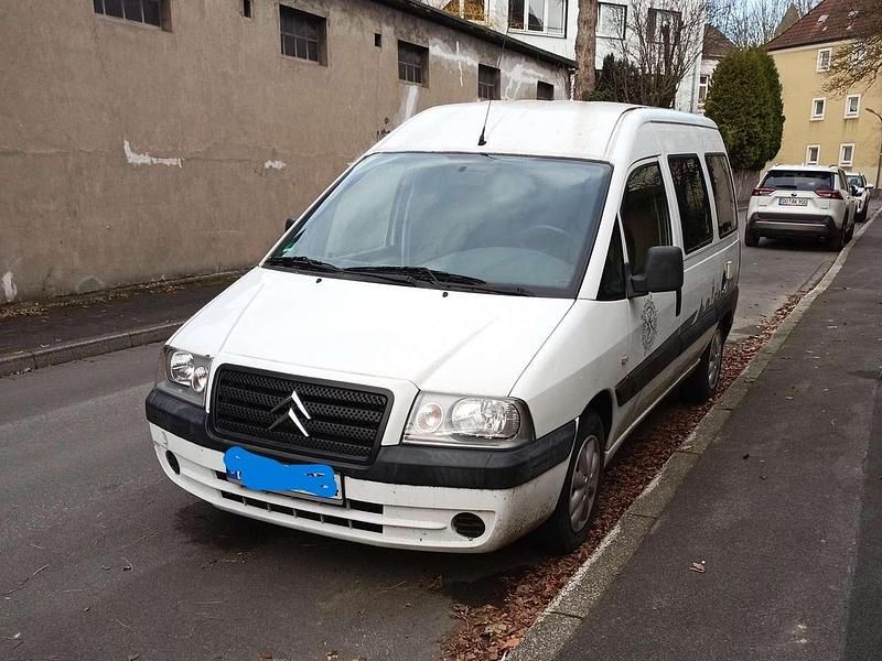 Second-hand Citroën Jumpy 69 CP (50 kW) 2004 Monovolum