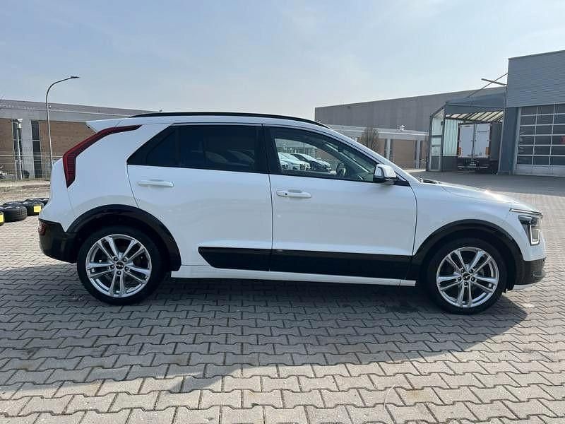 Gebraucht Kia Niro Vision 184 PS (135 kW) 2022 Weiß SUV