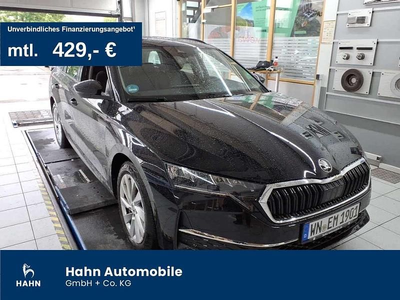 Schwarz Gebraucht 2024 Skoda Octavia Selection Kombi | 31.430 € (Fairer Preis) - Bild 1/3