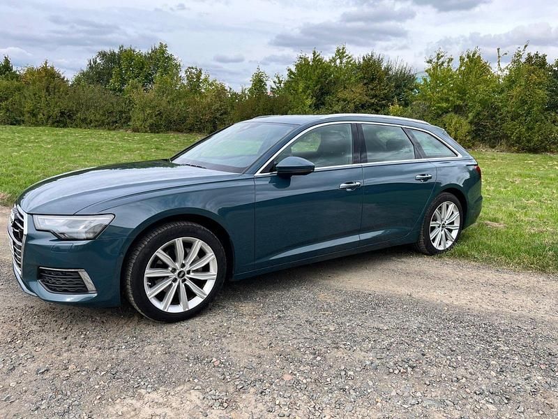 Gebraucht Audi A6 204 PS (150 kW) 2021 Blau Kombi