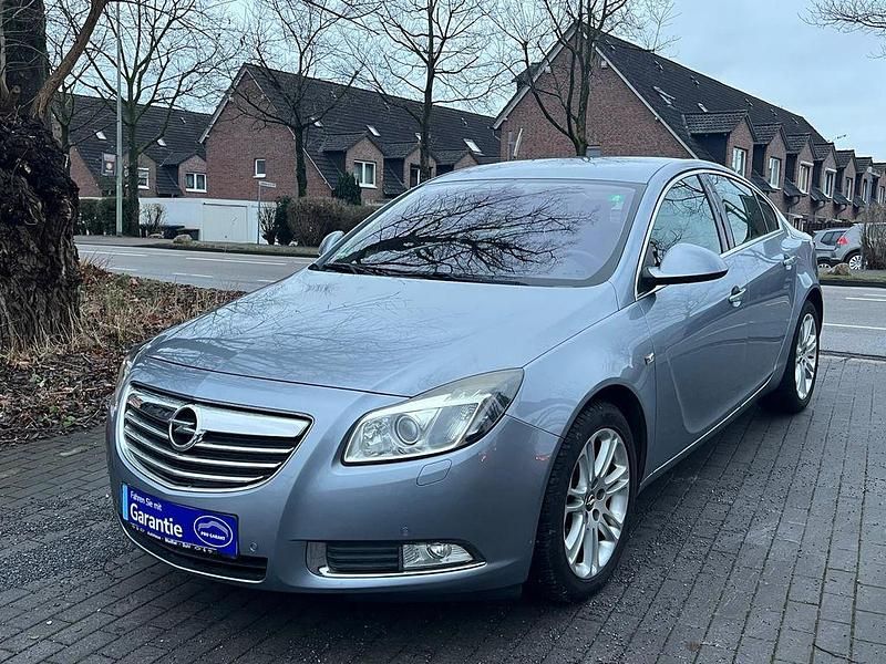 Silber Gebraucht 2008 Opel Insignia Edition Limousine | 6.999 € (Teuer) - Bild 1/4