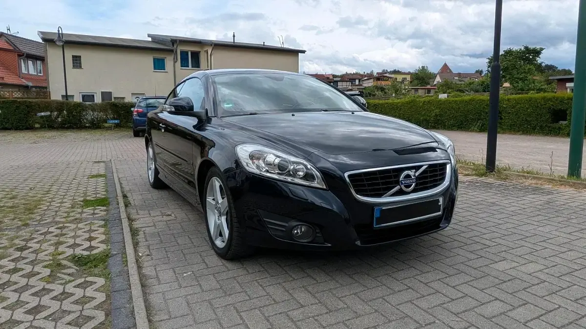 Gebraucht Volvo C70 150 PS (110 kW) 2011 Blau Cabrio