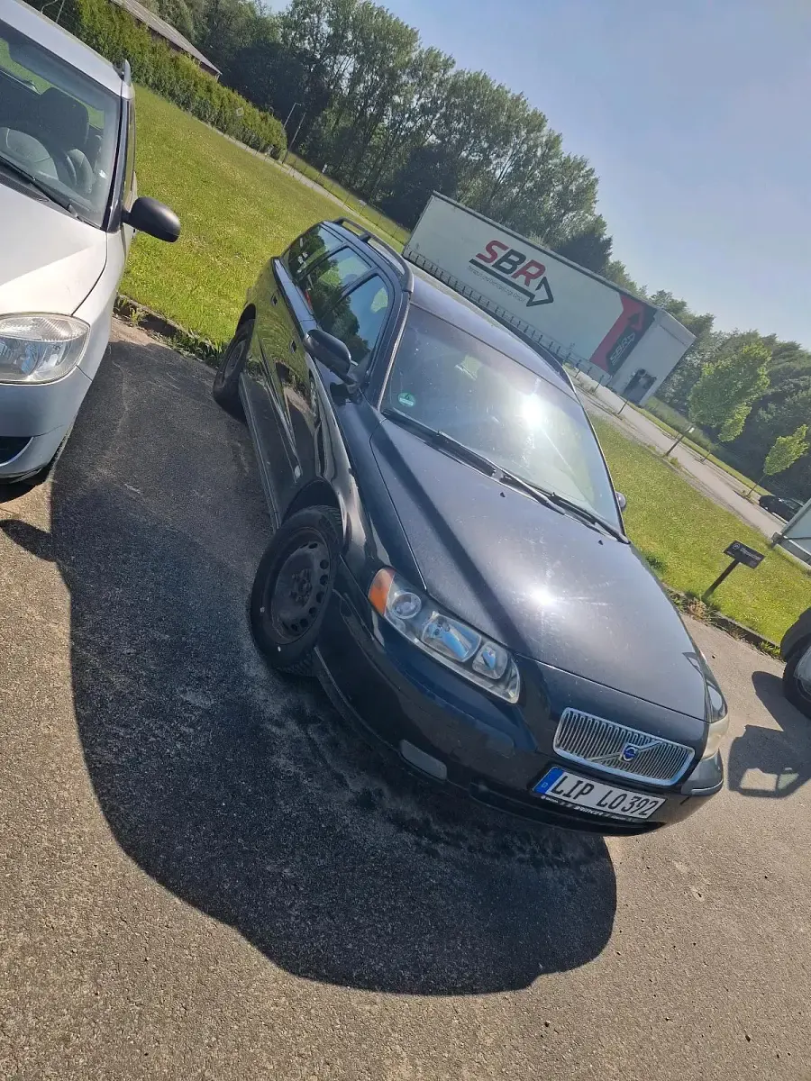 Gebraucht Volvo V70 140 PS (102 kW) 2004 Schwarz Kombi