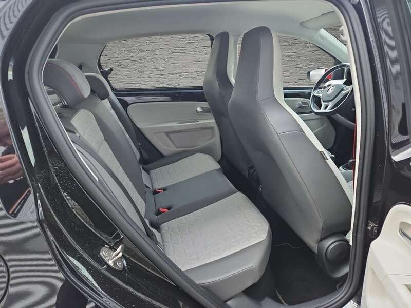 Gebraucht VW up! Beats 60 PS (44 kW) 2020 Schwarz Kleinwagen