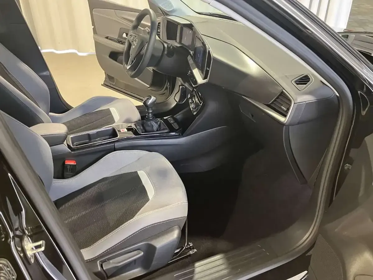 Gebraucht Opel Mokka Elegance 101 PS (74 kW) 2024 Schwarz SUV