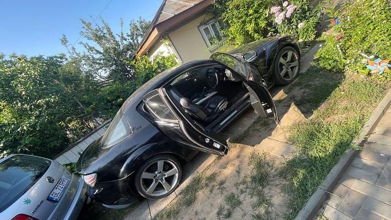 Używany Mazda RX8 231 KM (169 kW) 2005 Czarny Sedan/Limuzyna