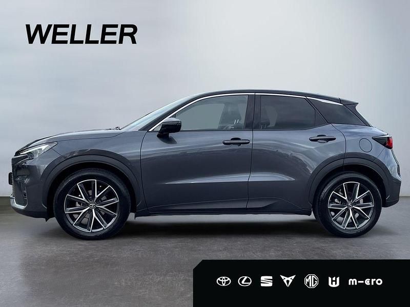 Neu Lexus LBX 136 PS (100 kW) 2026 1l1)/ black (202) (grau SUV