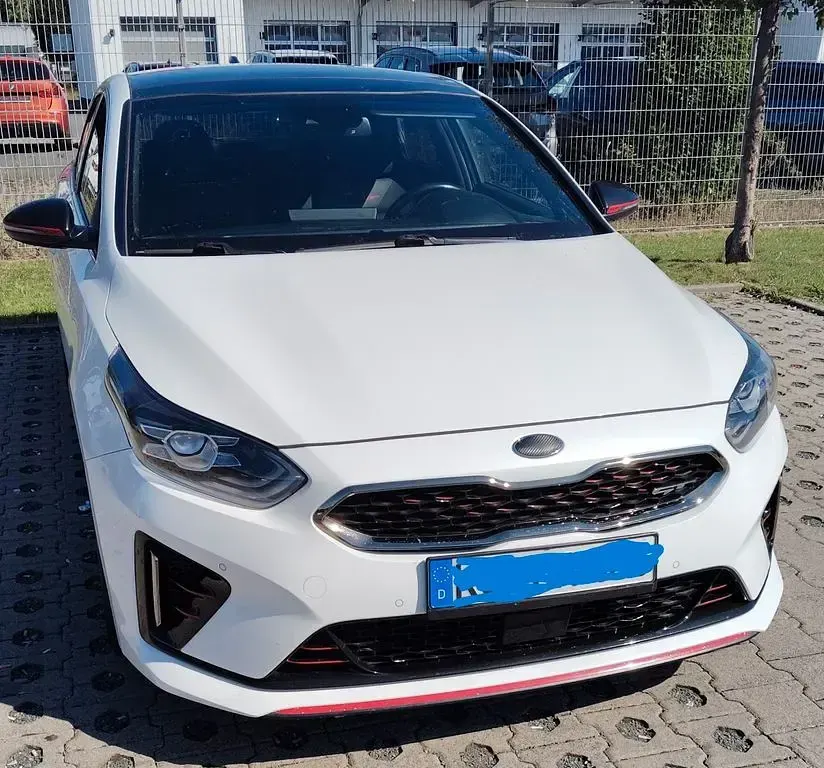Gebraucht Kia ProCeed GT 204 PS (150 kW) 2020 Weiß Kombi