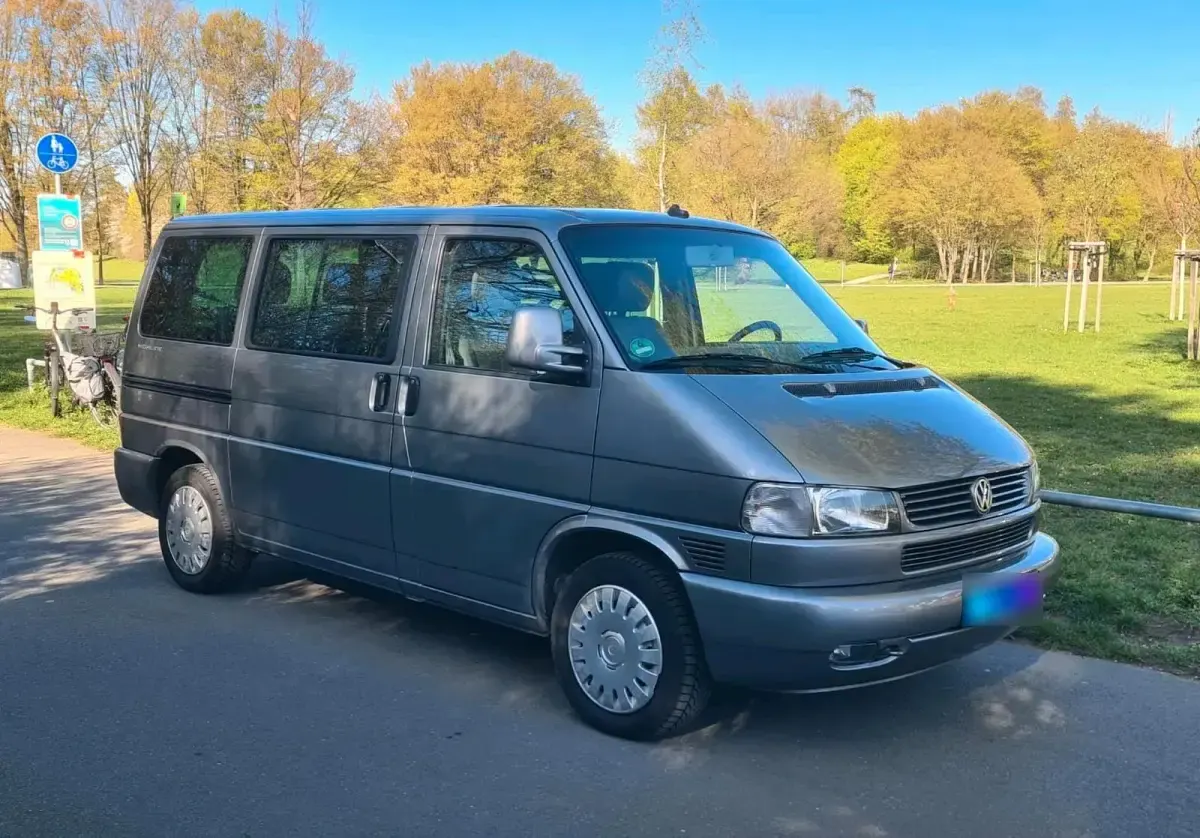 Gebraucht VW Multivan Highline 151 PS (111 kW) 2003 Grau Van / Kleinbus