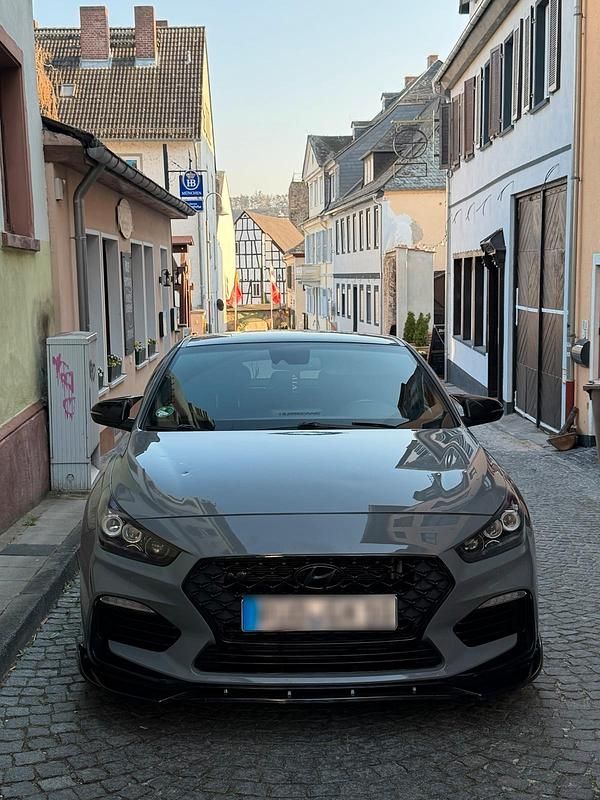 Gebraucht Hyundai i30 275 PS (202 kW) 2020 Grau Limousine