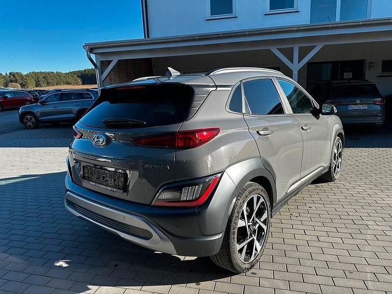 Gebraucht Hyundai Kona Prime 199 PS (146 kW) 2022 Grau SUV