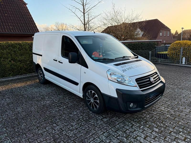 Gebraucht Fiat Scudo 90 PS (66 kW) 2015 Weiß Van