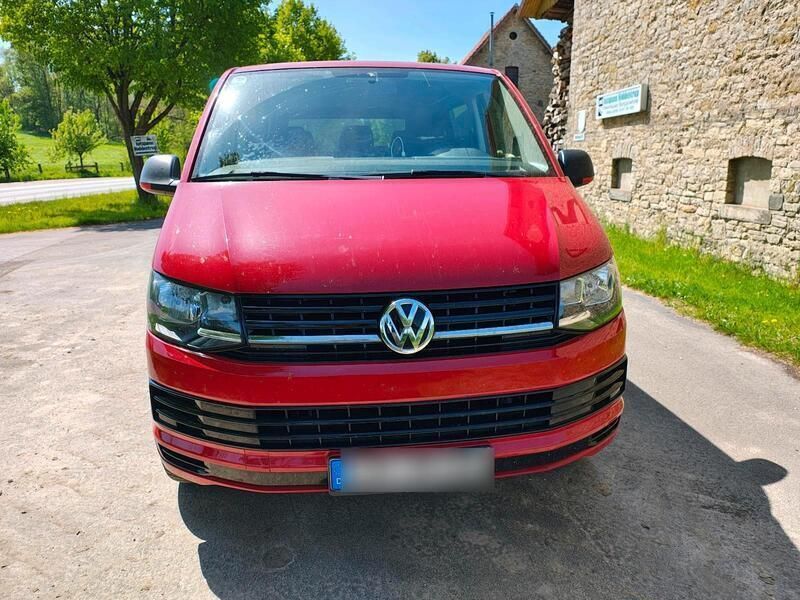 Rot Gebraucht 2016 VW T6 Van | 22.999 € (Teuer) - Bild 1/4