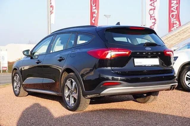 Usata Ford Focus Active 125 CV (91 kW) 2020 Nero Station wagon