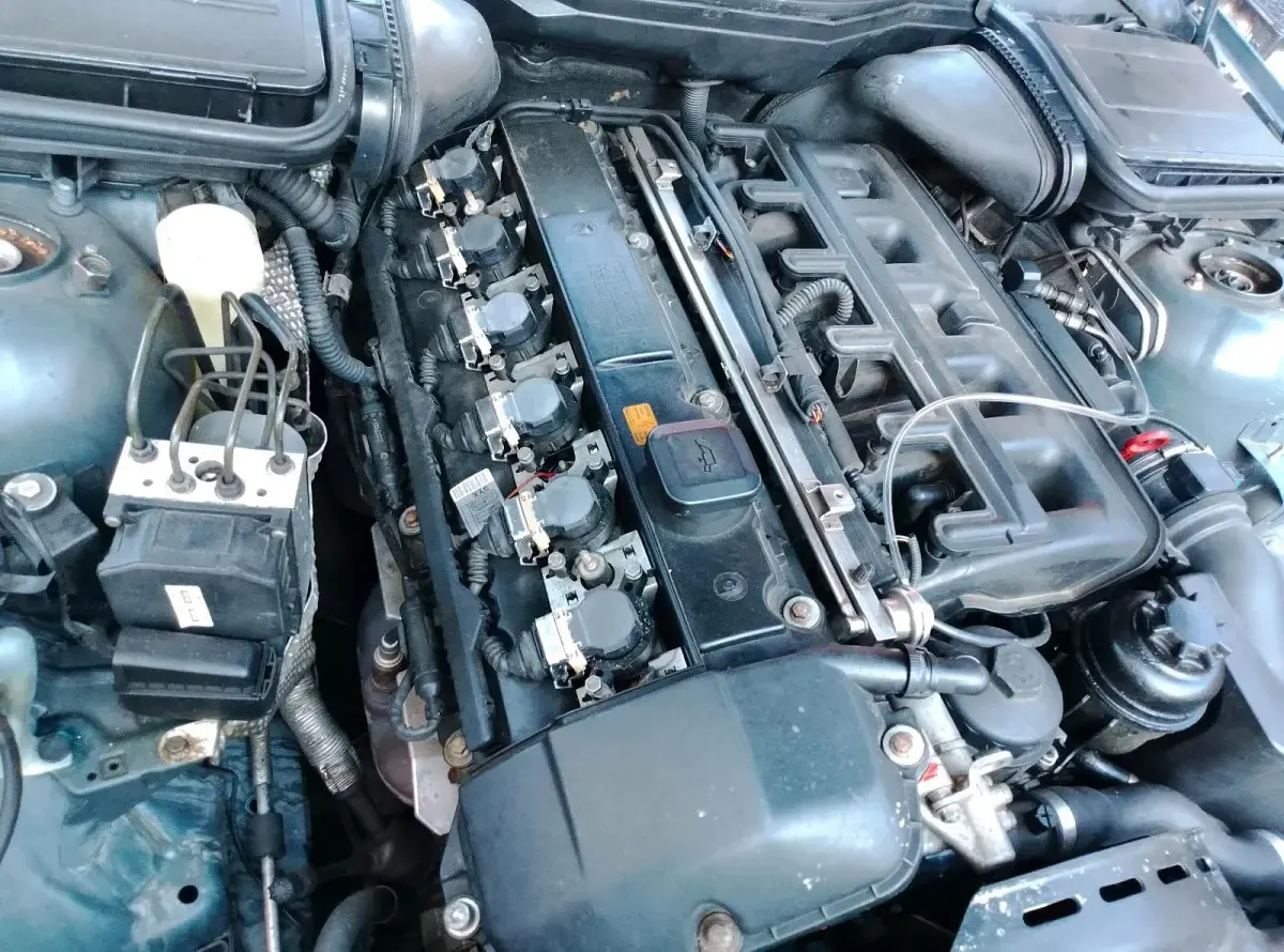 Gebraucht BMW 528 194 PS (142 kW) 2000 Limousine