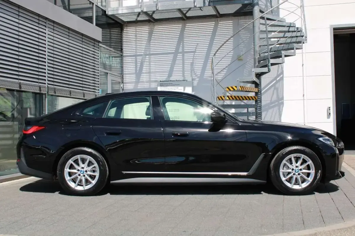Gebraucht BMW i4 210 kW (286 PS) 2024 Schwarz Limousine