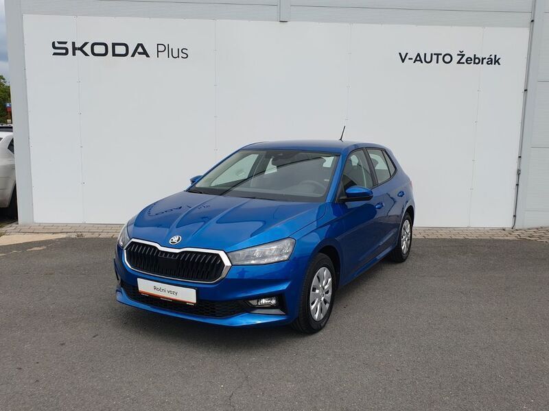 Blau Gebraucht 2024 Skoda Fabia Selection Limousine | 14.900 € (Superpreis) - Bild 1/4