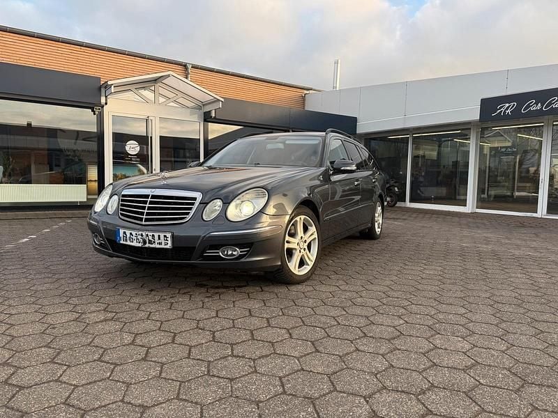 Gebraucht Mercedes E320 224 PS (164 kW) 2008 Andere farben Kombi