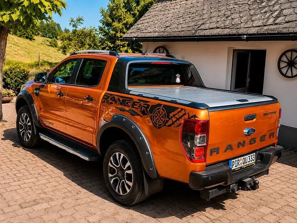 Gebraucht Ford Ranger 212 PS (155 kW) 2019 Orange Pickup