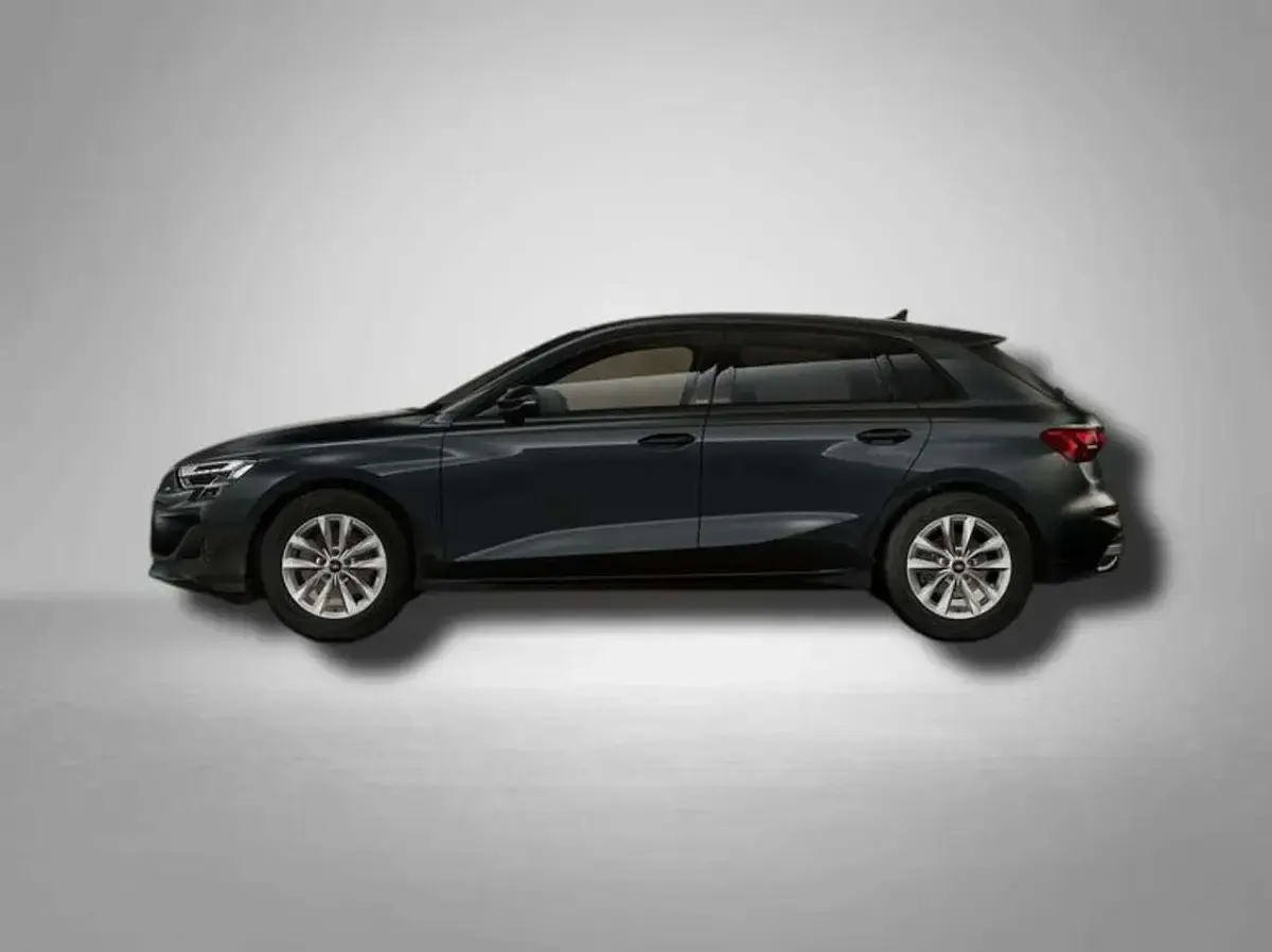 Neu Audi A3 116 PS (85 kW) 2026 Mythosschwarz metallic Limousine