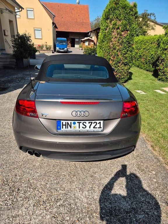 Gebraucht Audi TT Roadster Sport 160 PS (117 kW) 2012 Grau Cabrio