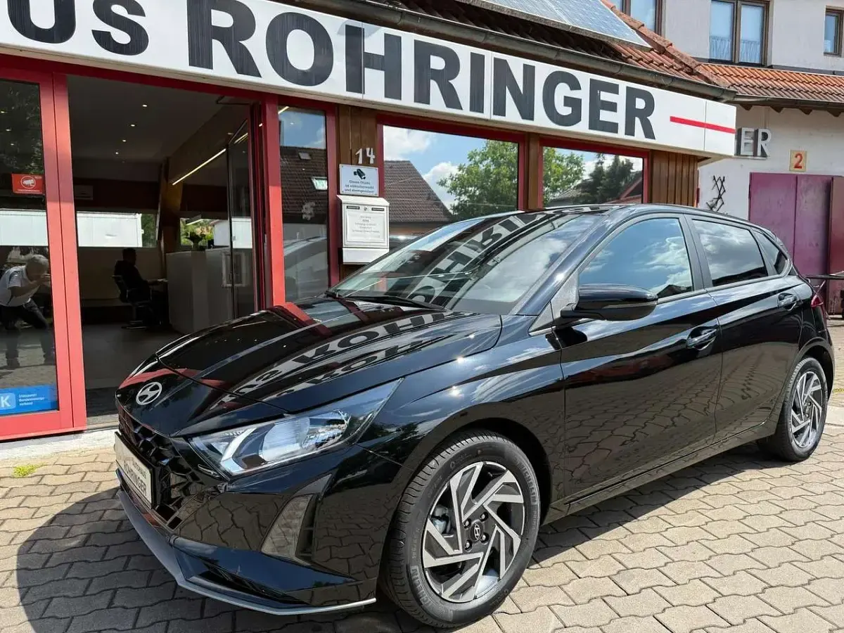 Neu Hyundai i20 Trend 90 PS (66 kW) 2026 Phantom black Kleinwagen