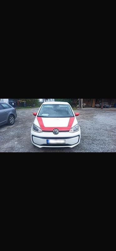 Second-hand VW up! 60 CP (44 kW) 2019 Alb Hatchback