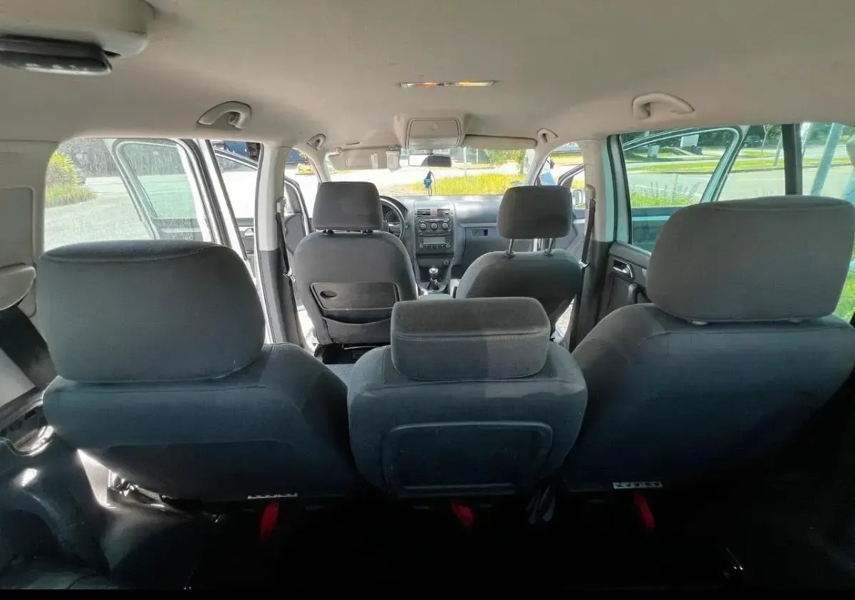 Gebraucht VW Touran 101 PS (74 kW) 2004 Silber Van / Kleinbus