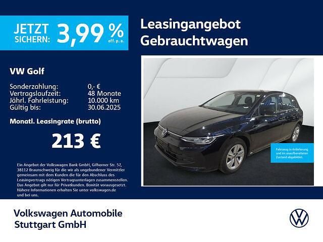 Grenadillschwarz metallic Gebraucht 2024 VW Golf VIII Life Limousine | 23.230 € (Fairer Preis) - Bild 1/2