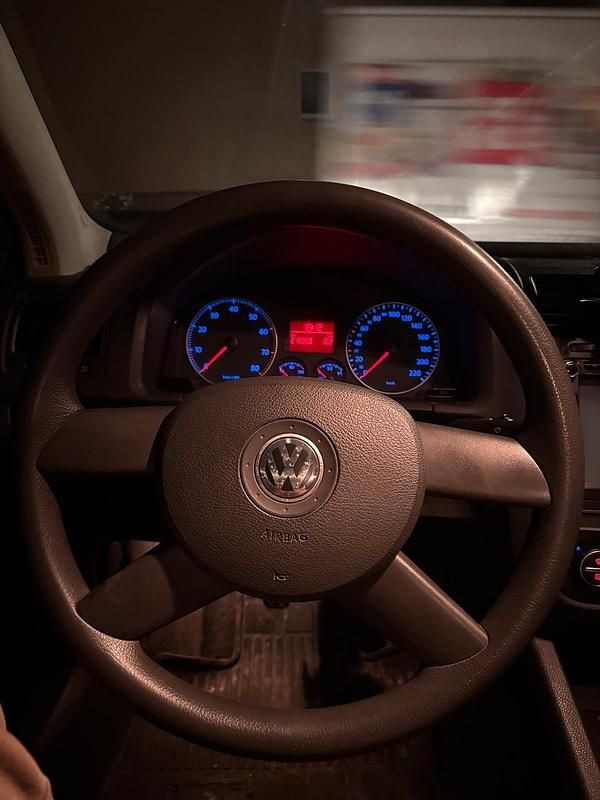 Gebraucht VW Golf IV 75 PS (55 kW) 2004 Silber Limousine