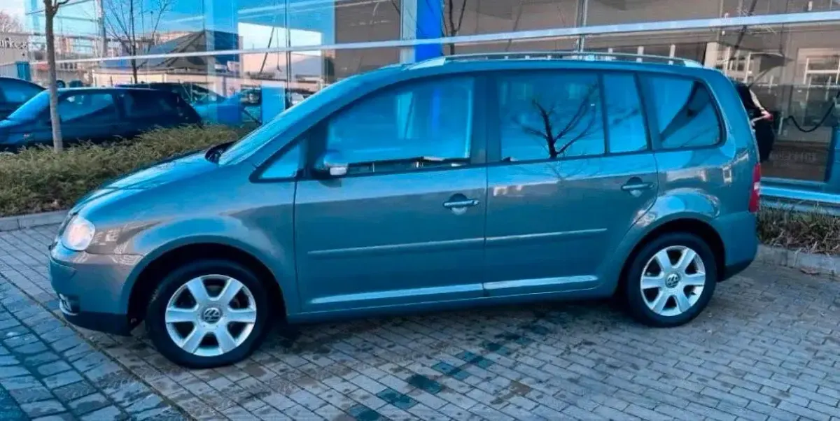 Gebraucht VW Touran 101 PS (74 kW) 2004 Grau Van / Kleinbus