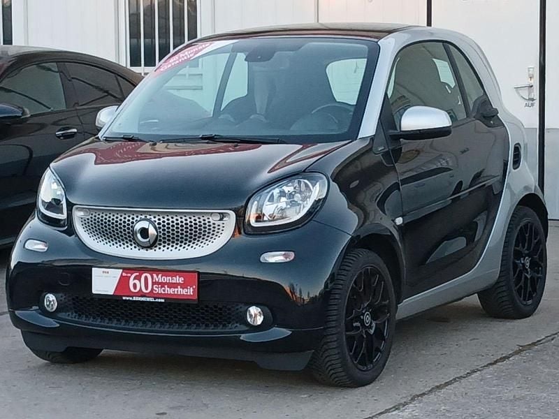 Gebraucht Smart ForTwo Coupé 71 PS (52 kW) 2019 Schwarz Coupé