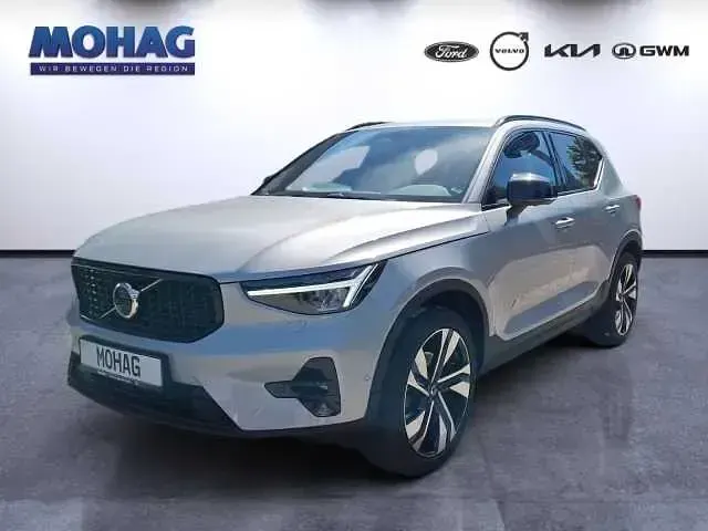 Gebraucht Volvo XC40 145 PS (106 kW) 2023 SUV