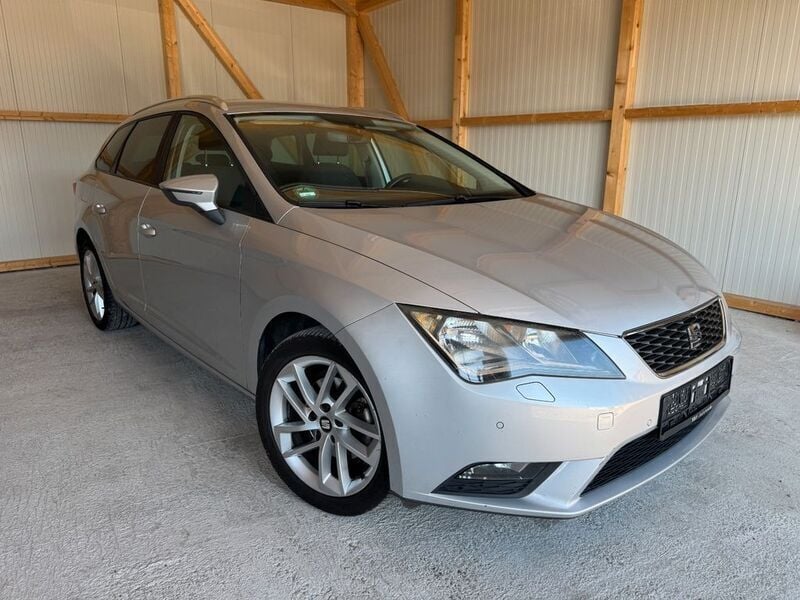 Silber Gebraucht 2016 Seat Leon ST Style Kombi | 6.150 € (Fairer Preis) - Bild 1/4