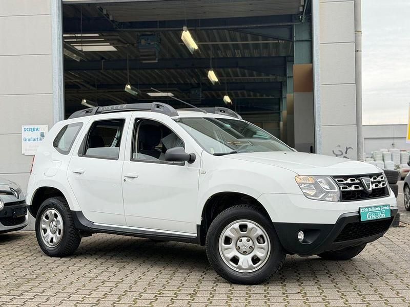 Gebraucht Dacia Duster Lauréate 125 PS (91 kW) 2016 Weiß SUV