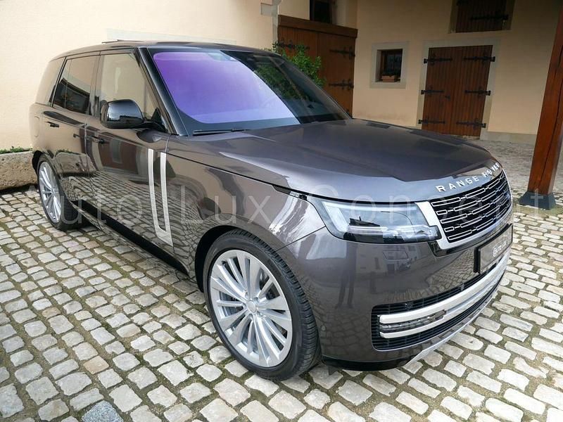 Gebraucht Land Rover Range Rover First Edition 530 PS (389 kW) 2022 Grau SUV