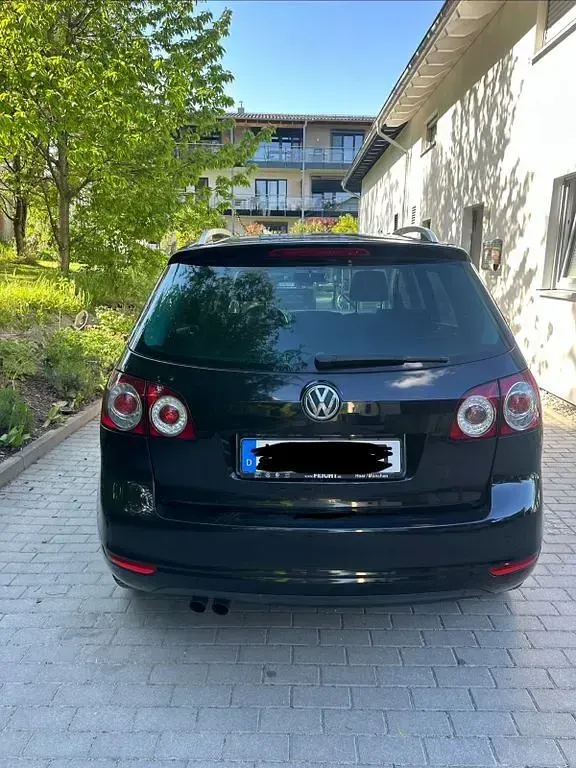 Gebraucht VW Golf Plus Cross Style 140 PS (102 kW) 2011 Schwarz Van / Kleinbus