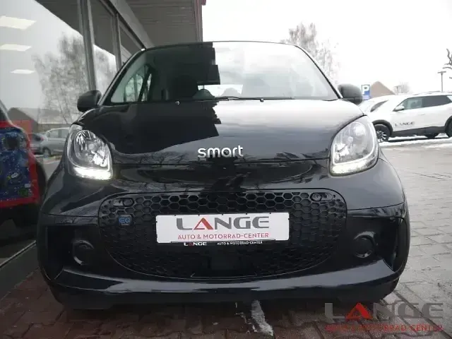 Gebraucht Smart ForTwo Electric Drive 60 kW (82 PS) 2021 Schwarz Kleinwagen