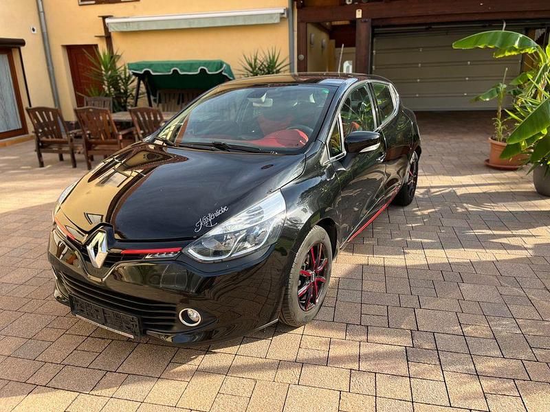 Schwarz Gebraucht 2014 Renault Clio IV Limousine | 5.900 € (Guter Preis) - Bild 1/4