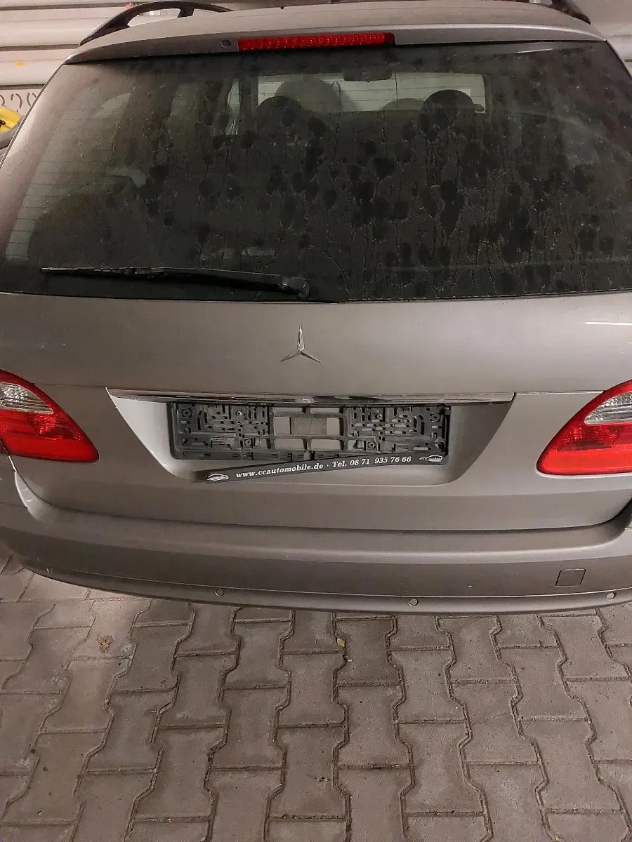 Gebraucht Mercedes 220 150 PS (110 kW) 2004 Grau Kombi