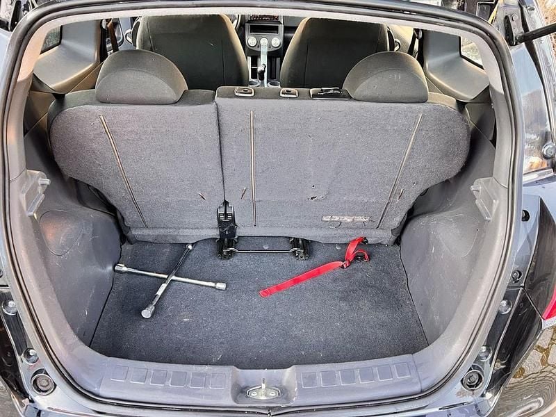 Gebraucht Mitsubishi Colt 75 PS (55 kW) 2005 Schwarz Van / Kleinbus