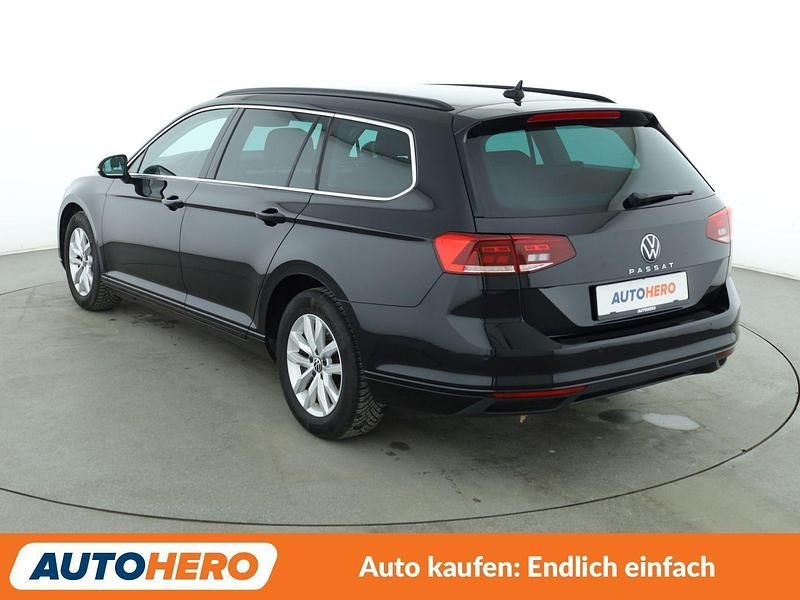 Gebraucht VW Passat Business 150 PS (110 kW) 2021 Schwarz Kombi