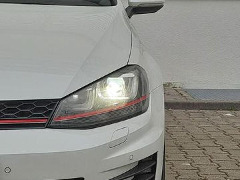 Andere Gebraucht 2016 VW Golf VII Limousine | 22.999 € (Teuer) - Bild 1/4
