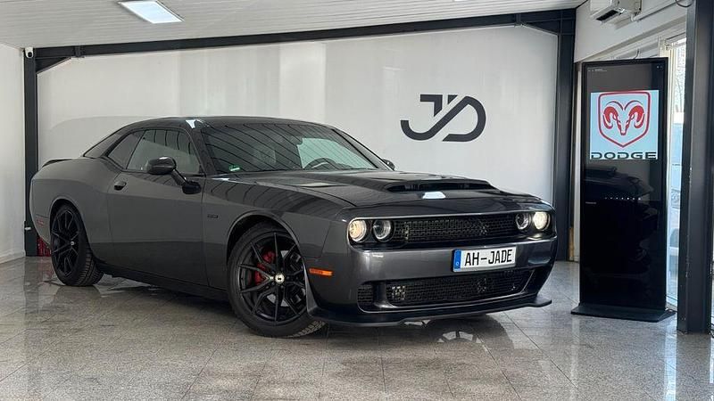 Usata Dodge Challenger 377 CV (277 kW) 2019 Grigio Coupé